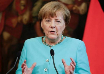 Angela Merkelin Türkiyəyə səfəri başladı
