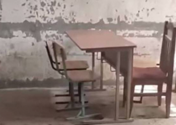 Zaqatalada kənd məktəbi: İçinə yağış-qar yağır, döşəmə çökmək üzrədir (VİDEO)
 